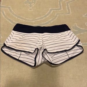 Lululemon Quiet Stripe